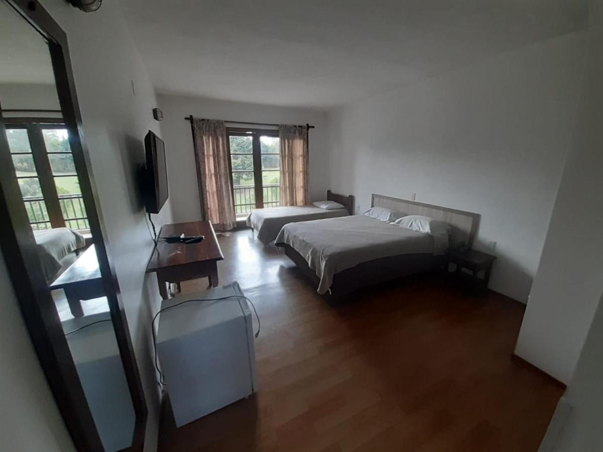 Hotel Campo Alegre 坎普阿莱格里 外观 照片