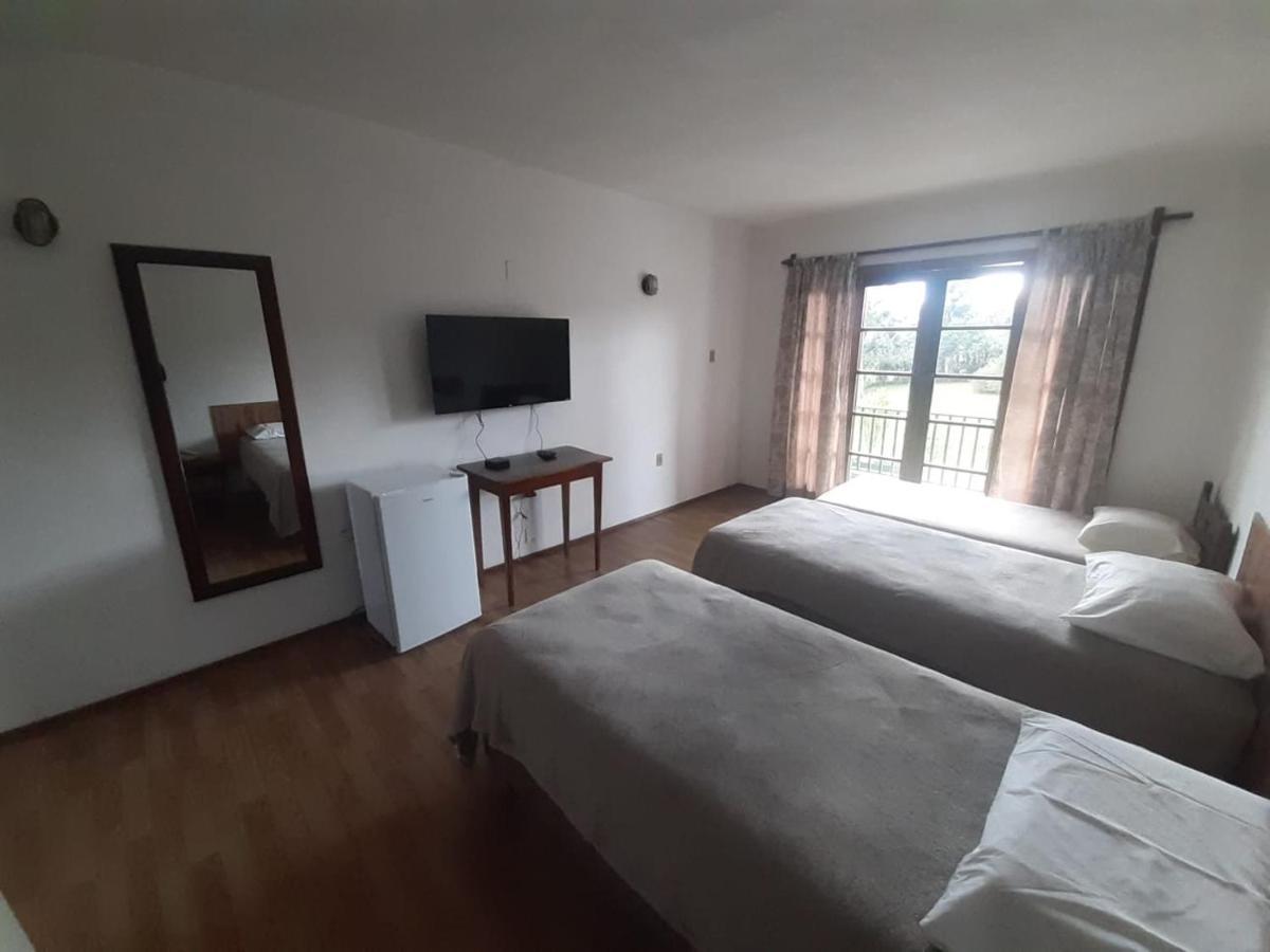 Hotel Campo Alegre 坎普阿莱格里 外观 照片